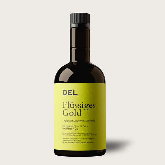 O.E.L. Flüssiges Gold Naturtrüb Bio Olivenöl in der 500-ml-Glasflasche